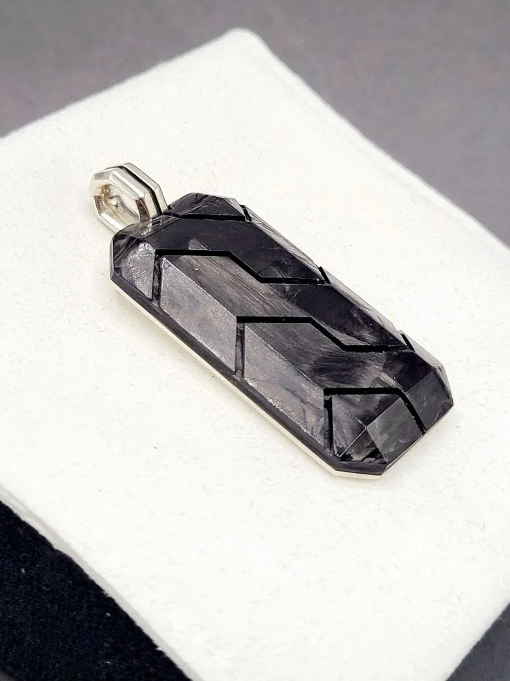 David Yurman Large Forged Carbon Inlay Dog Tag Pendant - 49mm